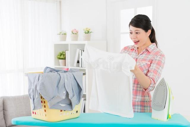 50多岁离婚,执意要为自己活一把的女人,现在结局怎么样呢？