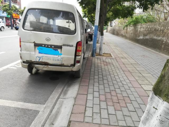 在车上一次又一次挺入:汽车多长时间必须要动一下？