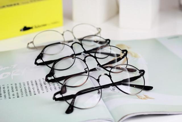 眼镜框有哪些品牌,眼镜框有哪些品种