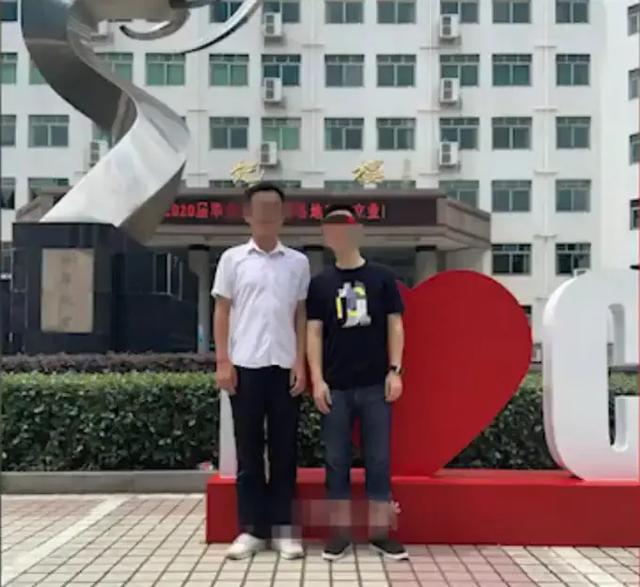 毒舌解说蓝可儿灵异事件:研究生失联2天，家中衣柜里被发现，蓬头垢面一语不发。怎么看？