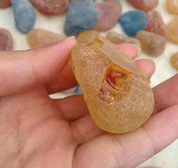 鸡母珠:哪些毒文玩是绝对不能买的