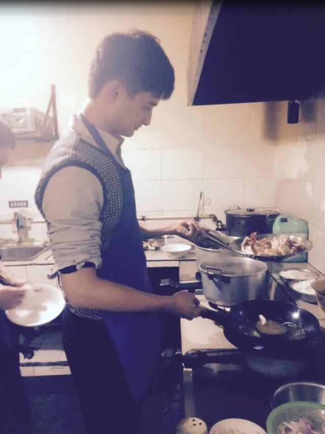坏男人演员表:坏一点的男生是不是比较吃香呢