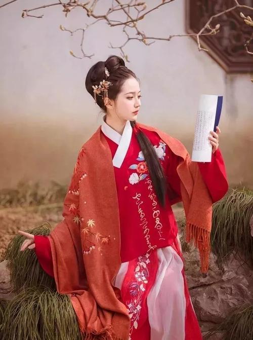 鸟虫鱼论坛的自频道:刺绣手工艺能做成什么样的东西？
