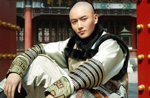 李东学哪里人:你觉得李东学主演的《面具背后》怎么样