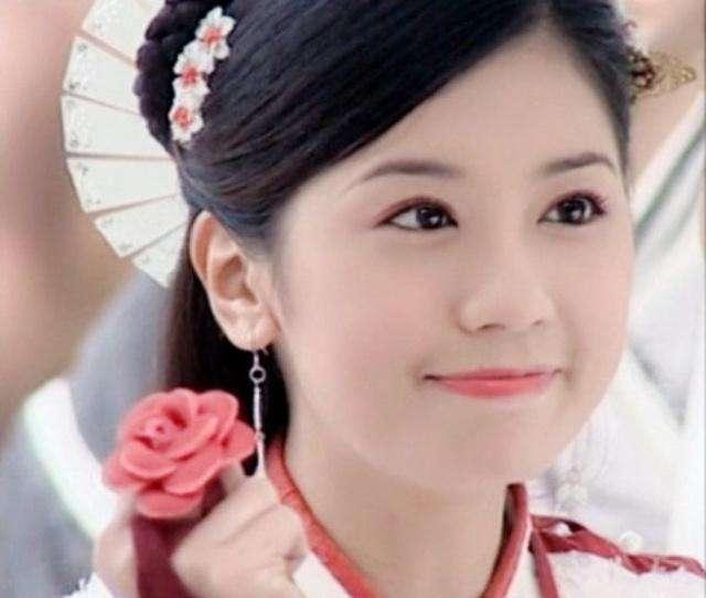姜柔伊:金庸笔下赵敏漂亮还是周芷若漂亮？