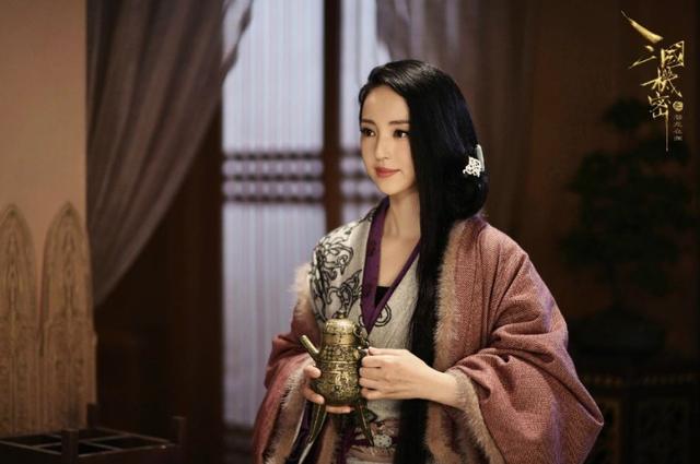 董璇八卦:高云翔董璇被起诉，他们为什么会落到如此地步？