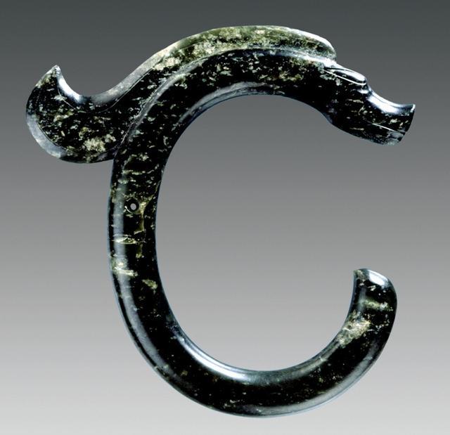 为何中国崇拜的图腾是龙？