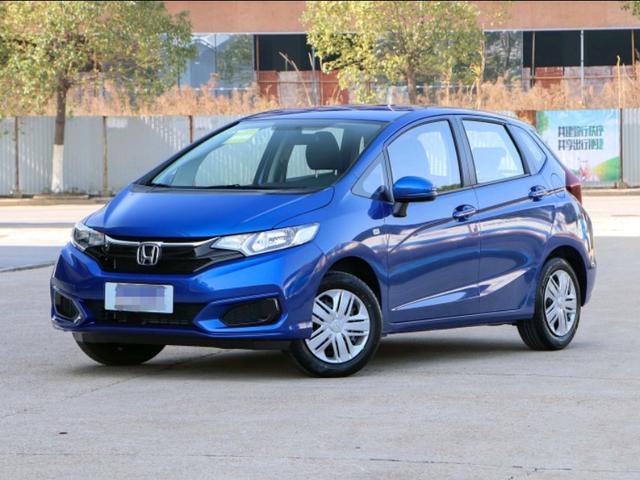 十万内落地买什么车好？