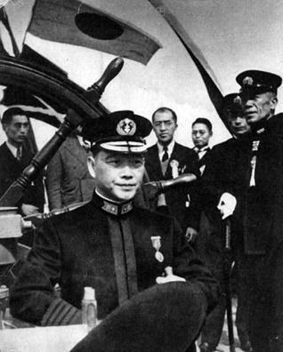 蒋介石为什么不杀张学良:蒋介石为什么枪毙刘珍年？