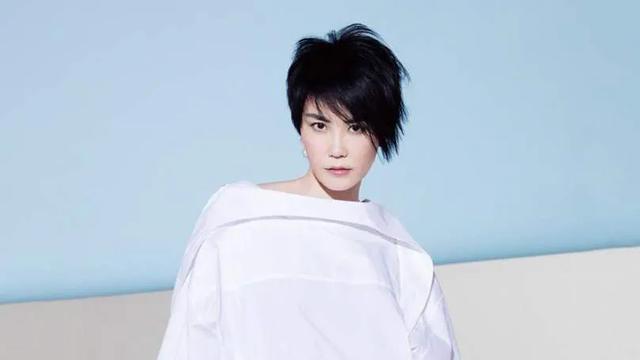 老狼我是歌手:汪峰曾经是个什么样的家庭情况，学历多高