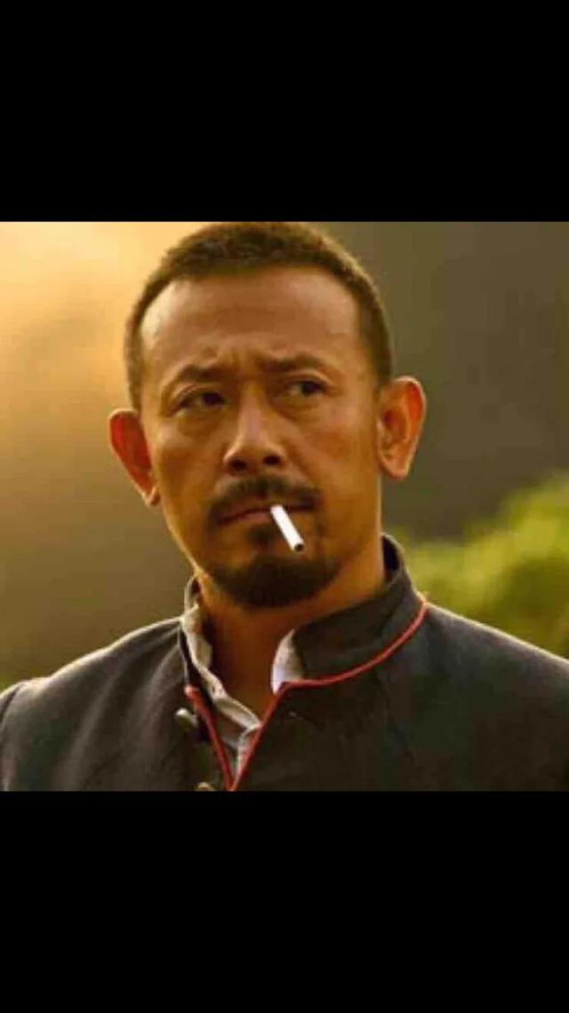 张震岳绯闻女友自杀:“金嗓子”周璇后期因何精神失常