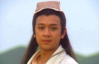 萧峰开始对段誉不是很了解就和他结拜，慕容复在前期萧峰是对他很认可的却没结拜！为何？插图13