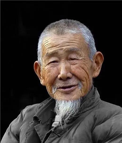 老年人照片60岁 农民图片