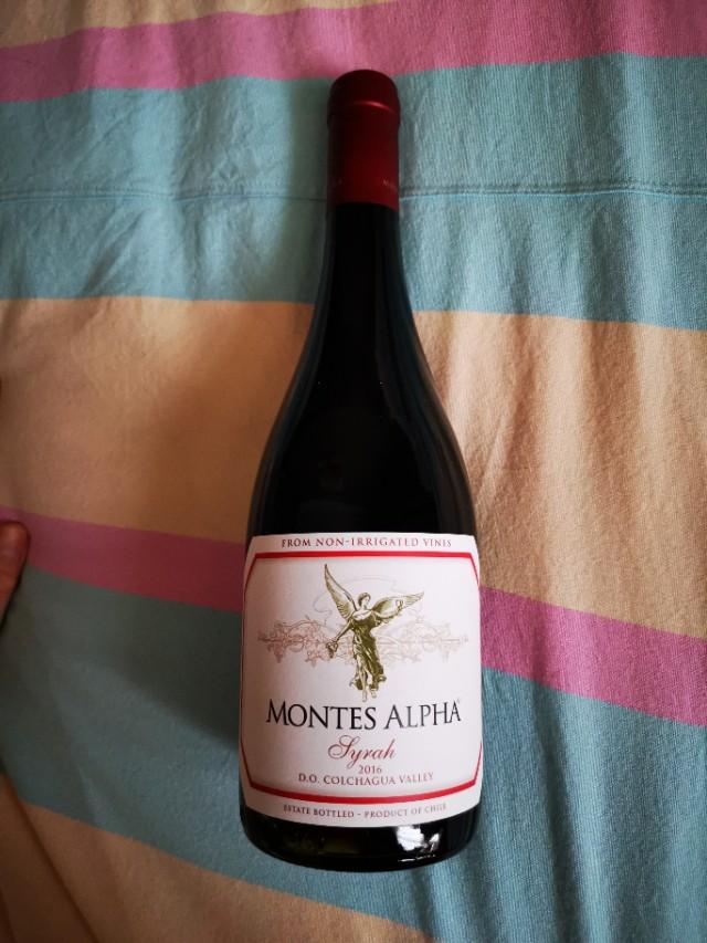 玫瑰山庄红酒，有哪些果香味浓郁、不太酸涩、中等价位的红葡萄酒