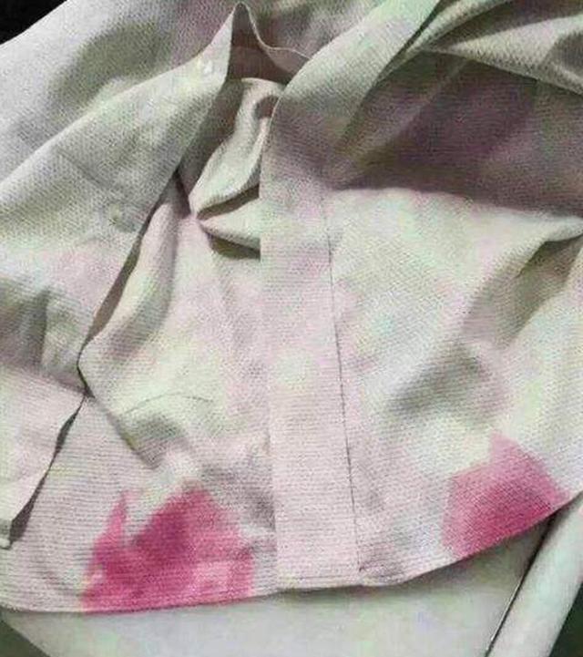 衣服染色去除小窍门:衣服染色去除小窍门，如何避免白色衣物染色？
