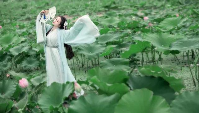 《汉乐府·江南》表现了什么心情？如何理解？
