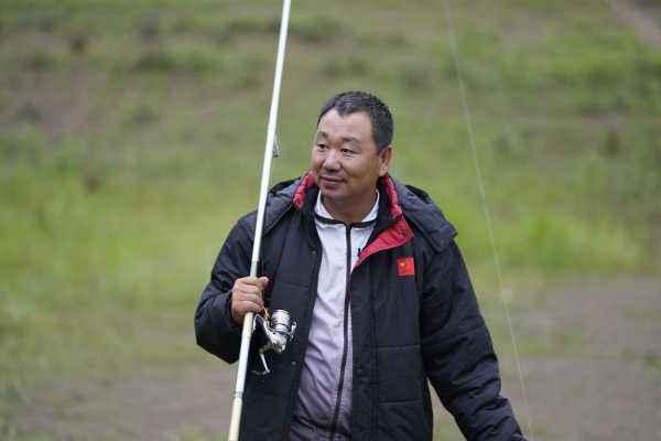 钩尖江湖小崔，崔秉亮对中国钓鱼做出过什么重大贡献，能举例说明？