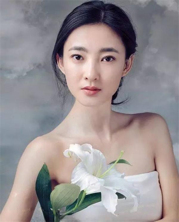 毛晓彤照片:陈翔拉踩毛晓彤早就有迹可循，诉诸法律是要把毛晓彤也整凉凉吗？