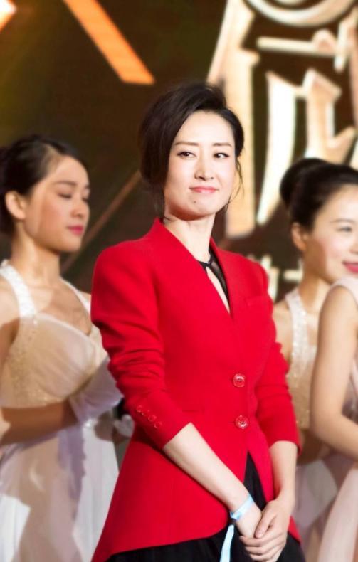 刘敏涛和王凯什么关系:为什么很多人都喜欢刘敏涛?她吸引你的是什么呢？