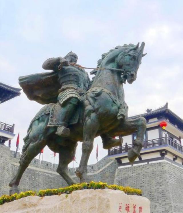 “至今思项羽,不肯过江东”表达了诗人怎样的情操？