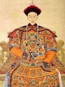 乾隆皇帝后妃子女:为什么清朝前期皇帝子女众多，后期子女较少，甚至光绪都没有子嗣