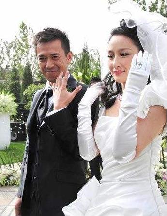 王学兵与孙宁:有哪些明星是他们离婚了你才知道原来他们是夫妻的