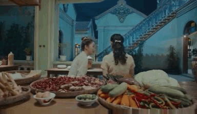 欧萱:肖燕主演郭靖宇翻拍,虐情至极的《小娘惹》为什么口碑居高不下？