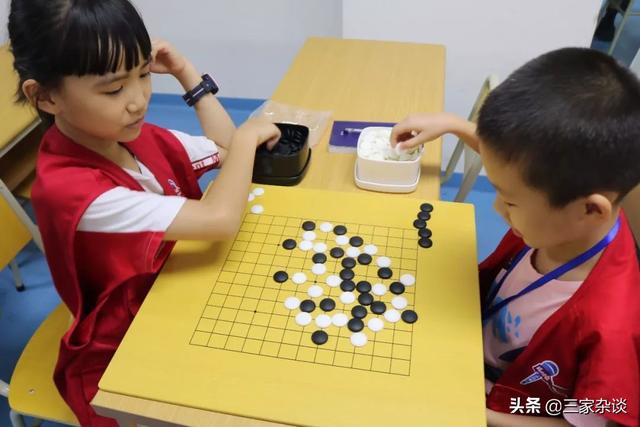 学围棋的好处有哪些，孩子长期学围棋有哪些方面的好处