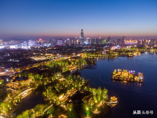 杭州和上海两个城市选一个生活,你会选择哪一个？