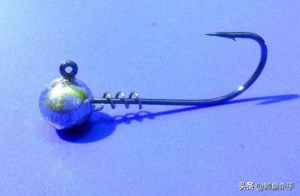 路亚很多时候不如活饵:路亚用什么饵不容易挂底？