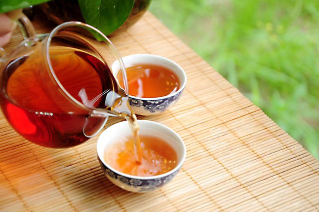 快速<a href=https://maguai.com/list/56-0-0.html target=_blank class=infotextkey><a href=https://maguai.com/list/56-0-0.html target=_blank class=infotextkey>健康</a></a>减肥:肚子有赘肉，穿衣不好看，夏天怎么吃才能<a href=https://maguai.com/list/56-0-0.html target=_blank class=infotextkey><a href=https://maguai.com/list/56-0-0.html target=_blank class=infotextkey>健康</a></a>、快速地塑身减肥(肚子赘肉怎么减最快最有效的方法)