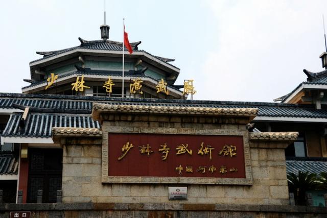 洛阳鸡冠洞<a href=https://maguai.com/list/52-0-0.html target=_blank class=infotextkey>旅游</a>攻略:有没有洛阳<a href=https://maguai.com/list/52-0-0.html target=_blank class=infotextkey>旅游</a>攻略推荐？