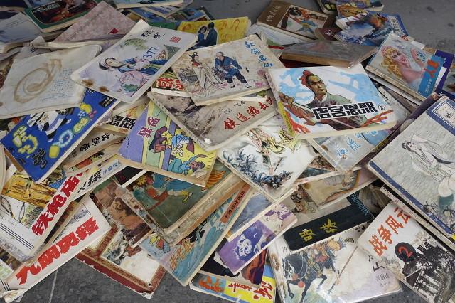 丁丁历险记里的狗图片:哪些漫画你看过十遍以上？ 丁丁历险记里的白雪是什么狗