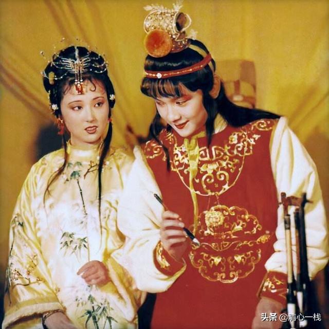 黛玉和宝钗谁更适合做宝玉的妻子为什么