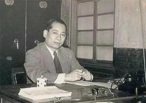 台湾藏獒之父:他是方便面创始人，吃了48年泡面，晚年身体如何？