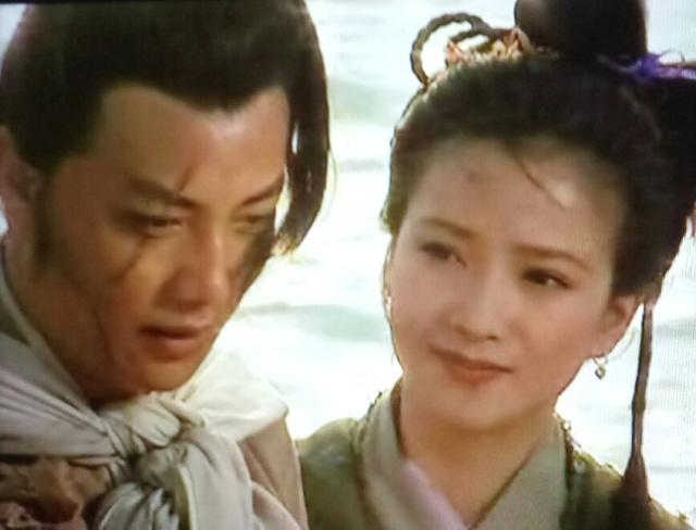 燕小乙:在《水浒传》中，你认为燕青是不是喜欢李师师呢