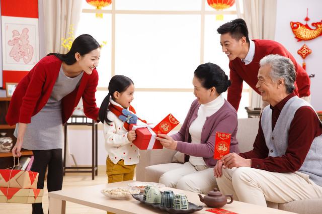 老人跟子女同住的危害为什么建议老人不要和子女住在一起