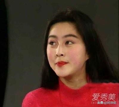柳岩整容前的照片:娱乐圈的“整容狂魔”有哪些？