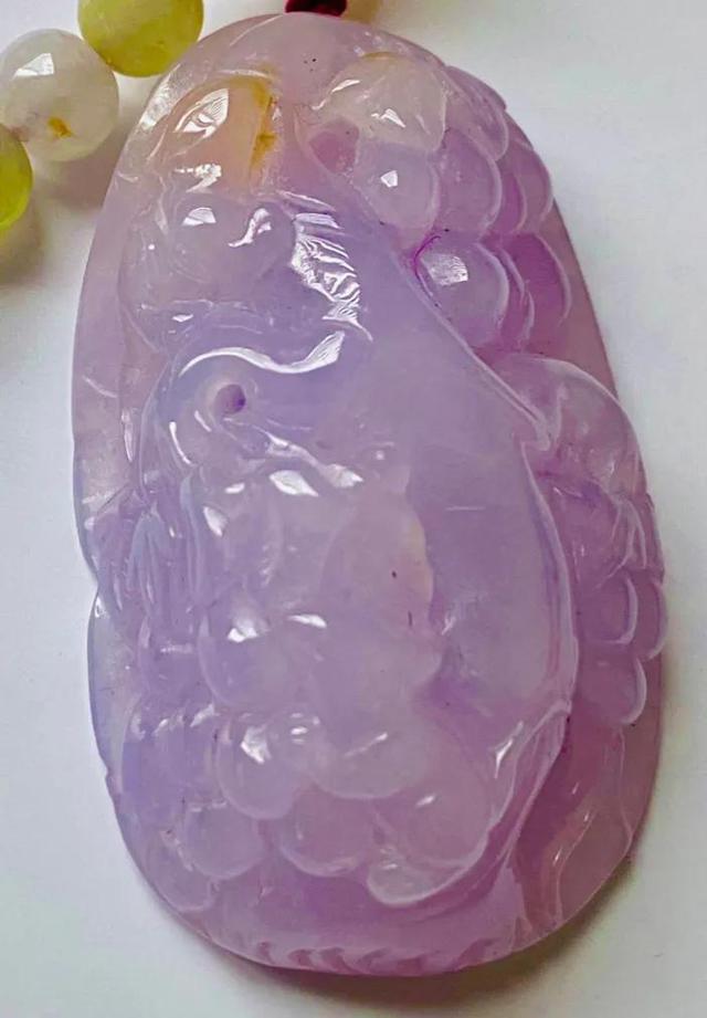 什么玉最值钱图片,哪些珠宝是越戴越值钱的？