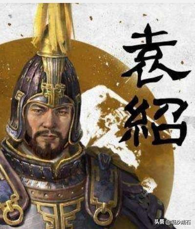 曹操煮酒论英雄:曹操青梅煮酒论英雄，独独看好刘备的依据是什么？