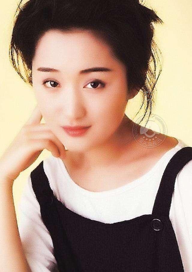 你们会如何看待一个总是在朋友圈发自拍照的女性