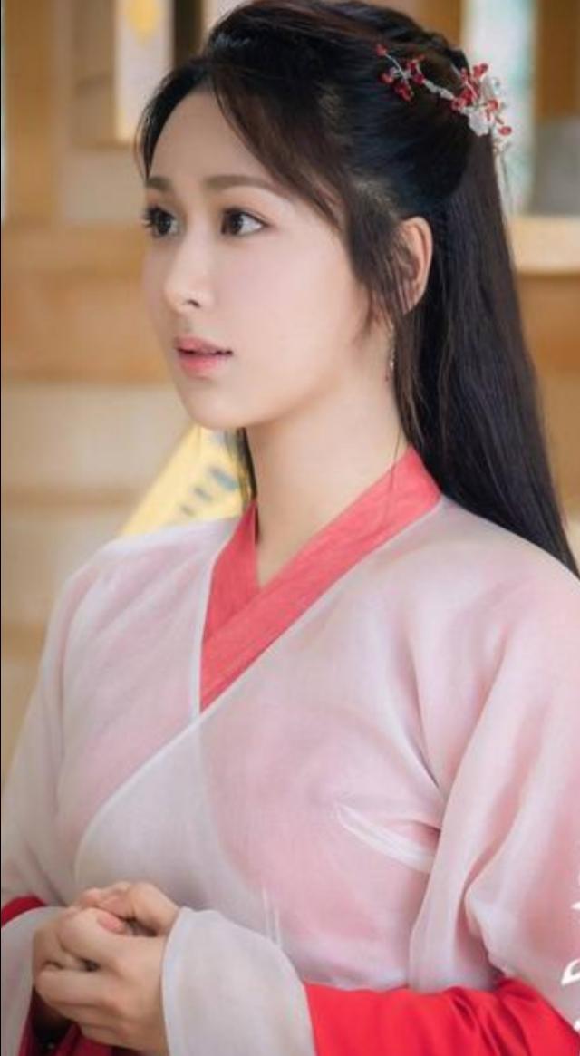 杨紫几岁了:杨紫是90后女演员中最漂亮的吗