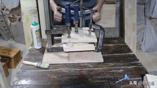 巧虎美食diy玩具:如何用啤酒瓶盖制作小玩具？