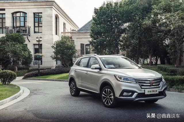 适合女生开的车:月薪5000、工作稳定的年轻女孩，适合买什么样的车？