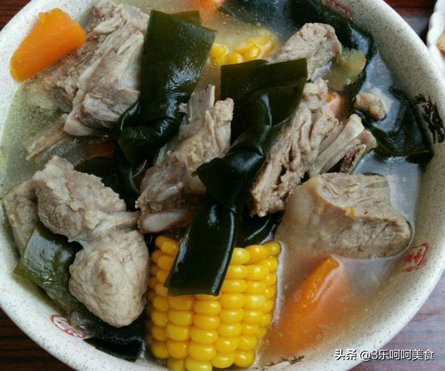 紫菜跟什么煲汤最美味，海菜汤有哪些好吃的做法？