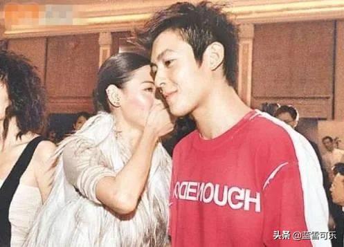 王菲谢霆锋纹身:如何评价王菲和谢霆锋十二年后又在一起一事