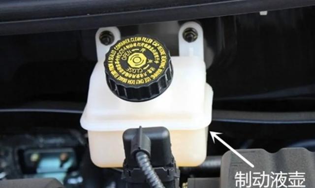 头条问答 - 迈腾17款刹车油2年一万五千公里要换吗?(10个回答)