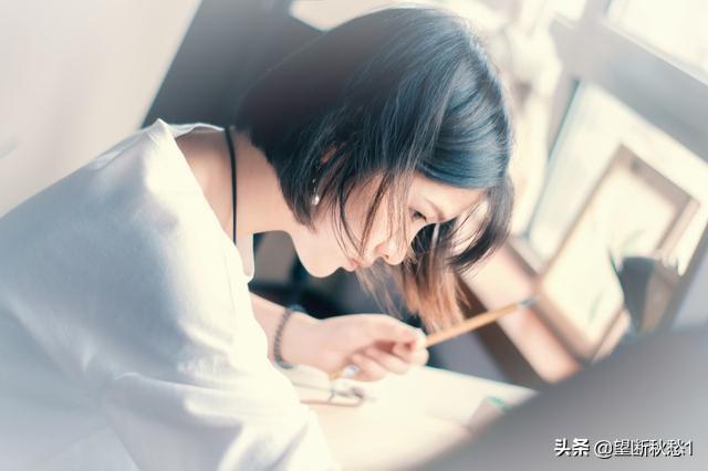 独一无二的女生微信名气质:女孩子？该怎么样提升气质？