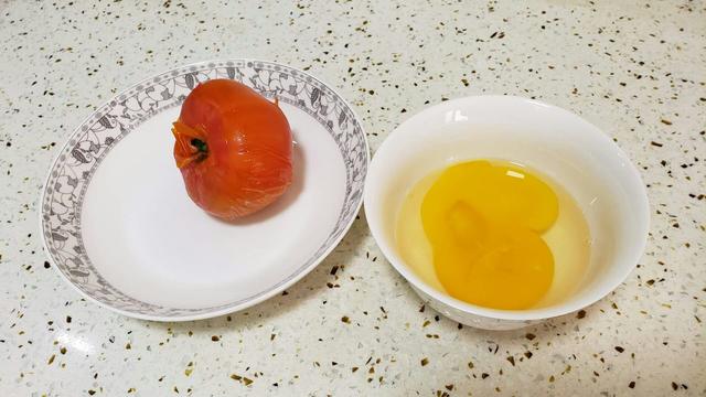 西红柿炒鸡蛋的制作步骤,西红柿炒鸡蛋不能放什么调料？