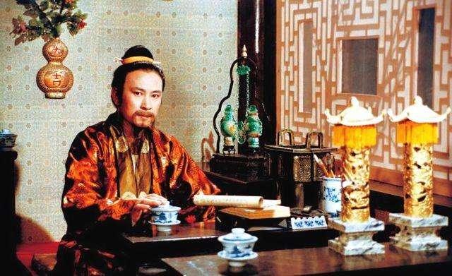蒋玉菡:《红楼梦》蒋玉菡的红汗巾子为什么又叫茜香罗？